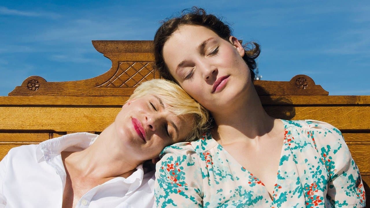 Das Zimmermädchen Lynnの背景画像