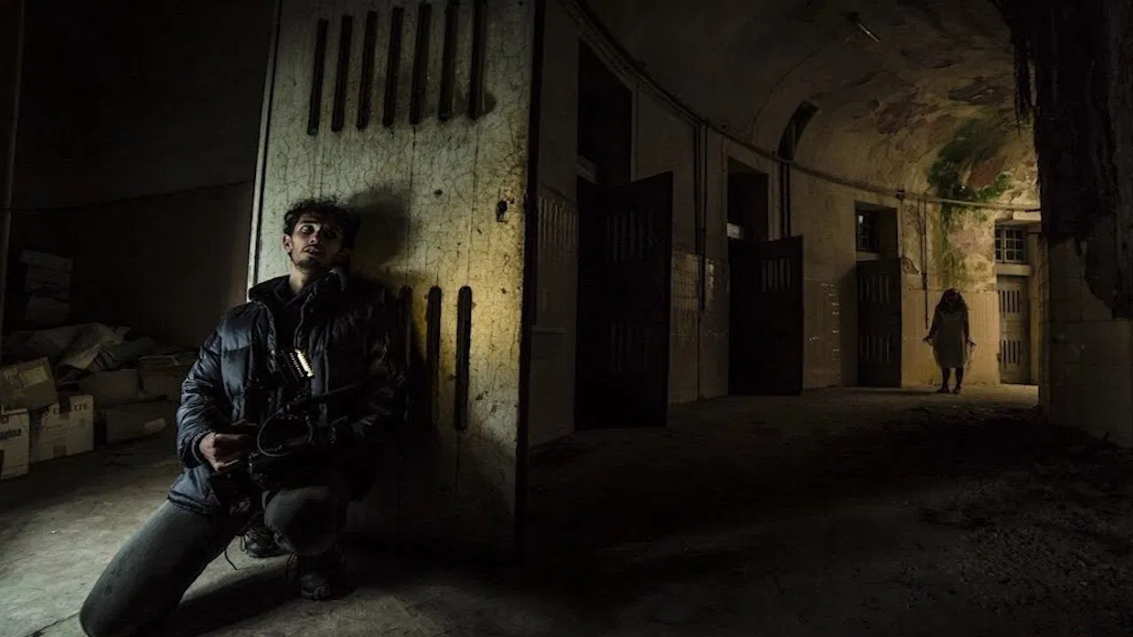 The Spirit Chaserの背景画像