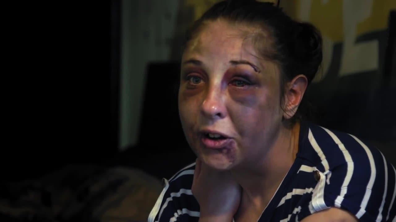 Behind Closed Doorsの背景画像