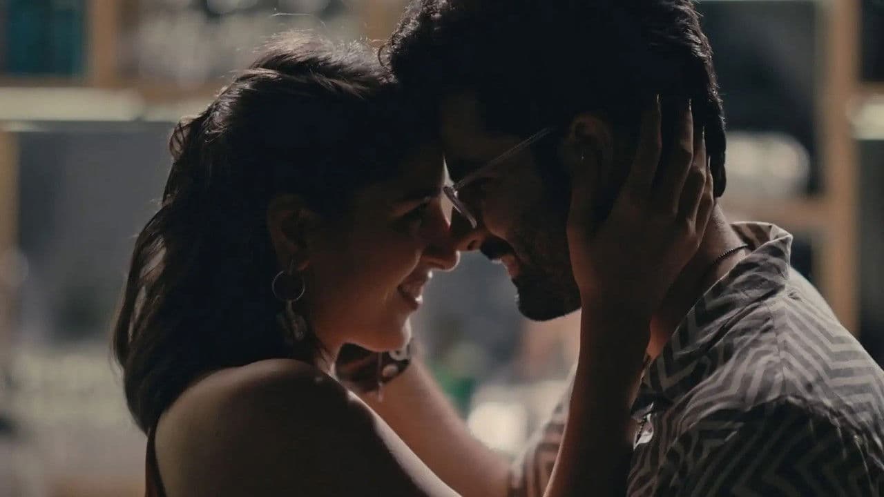 Me and Youの背景画像