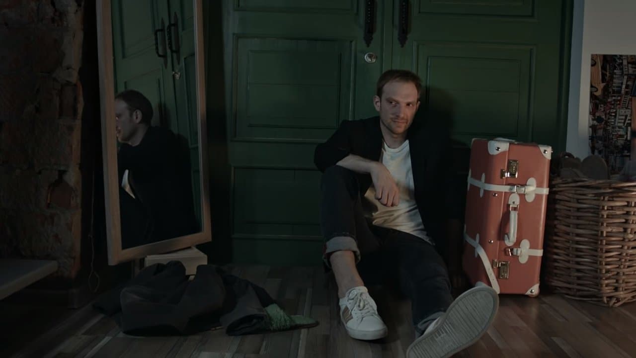 Революция: Даの背景画像