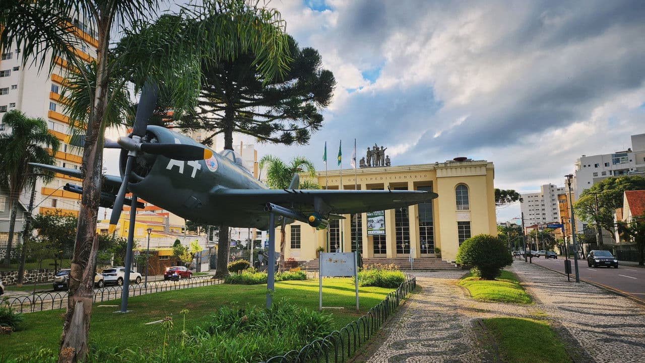 Vestindo Históriasの背景画像