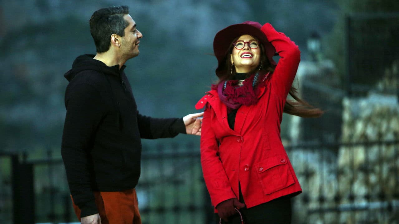 Somewhere In The Shadowsの背景画像