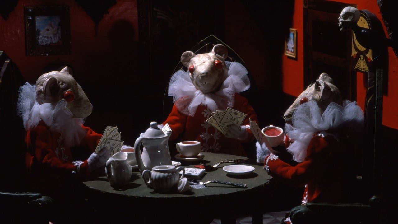 Blood Tea and Red Stringの背景画像