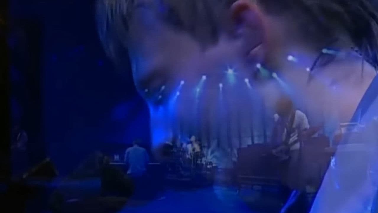 Radiohead: Glastonbury 2003の背景画像