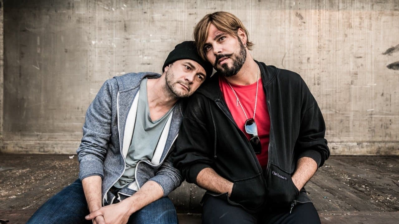 Drive Me Homeの背景画像