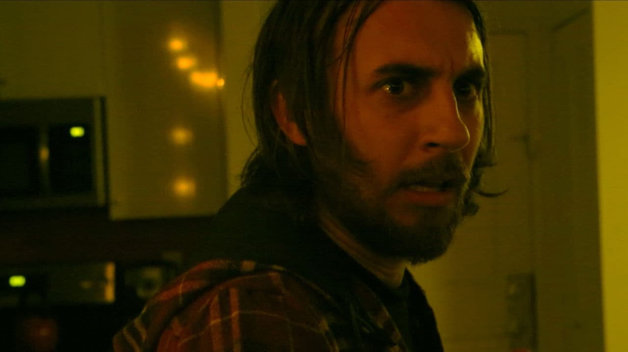 A Presence Behind the Doorの背景画像