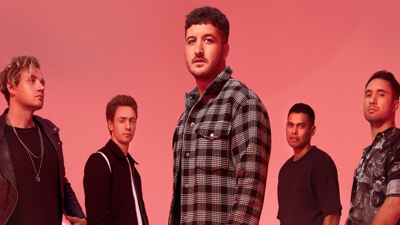 SIX60: Live At Western Springsの背景画像