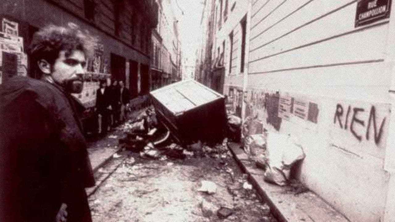 Grands soirs et petits matinsの背景画像