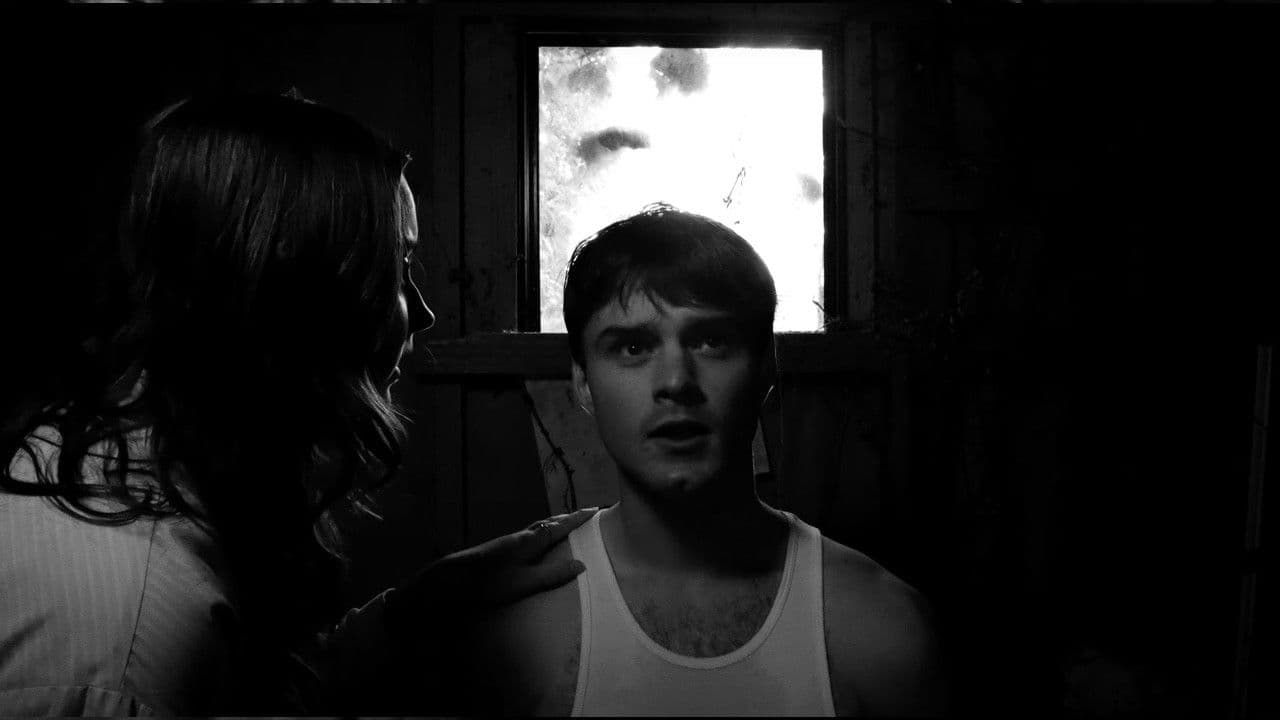 Loud Banging Soundsの背景画像