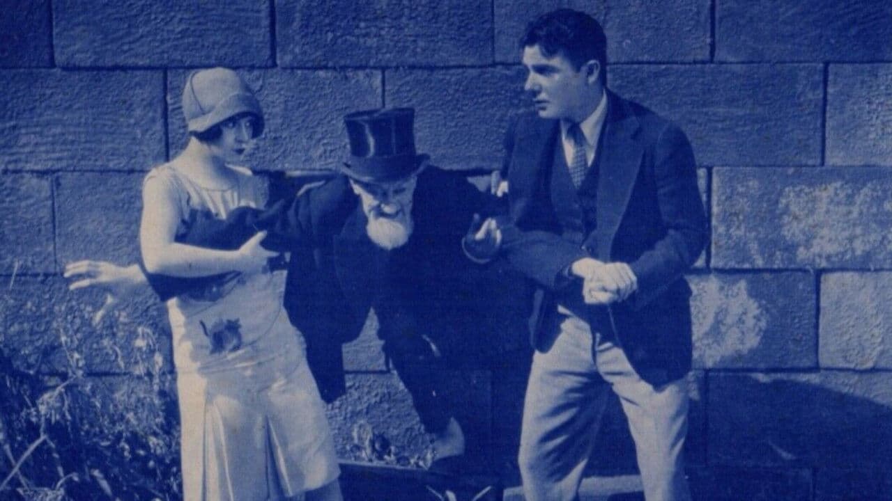 Love's Young Screamの背景画像