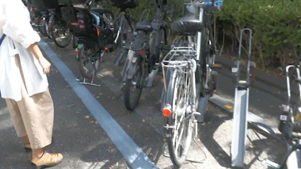 ネットから削除された禁断動画46の背景画像