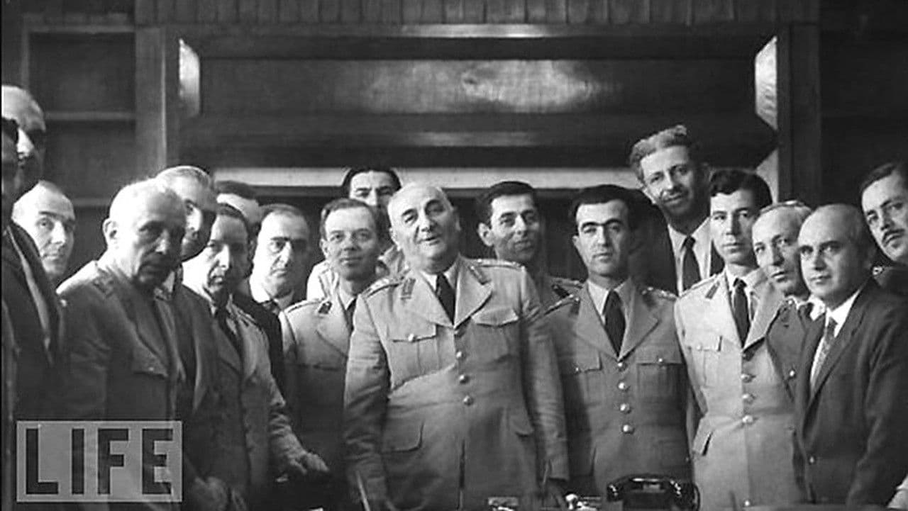 Demirkırat: Darbeの背景画像