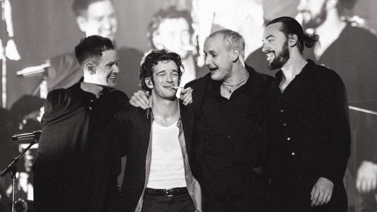 The 1975 'At Their Very Best' Live from Madison Square Gardenの背景画像