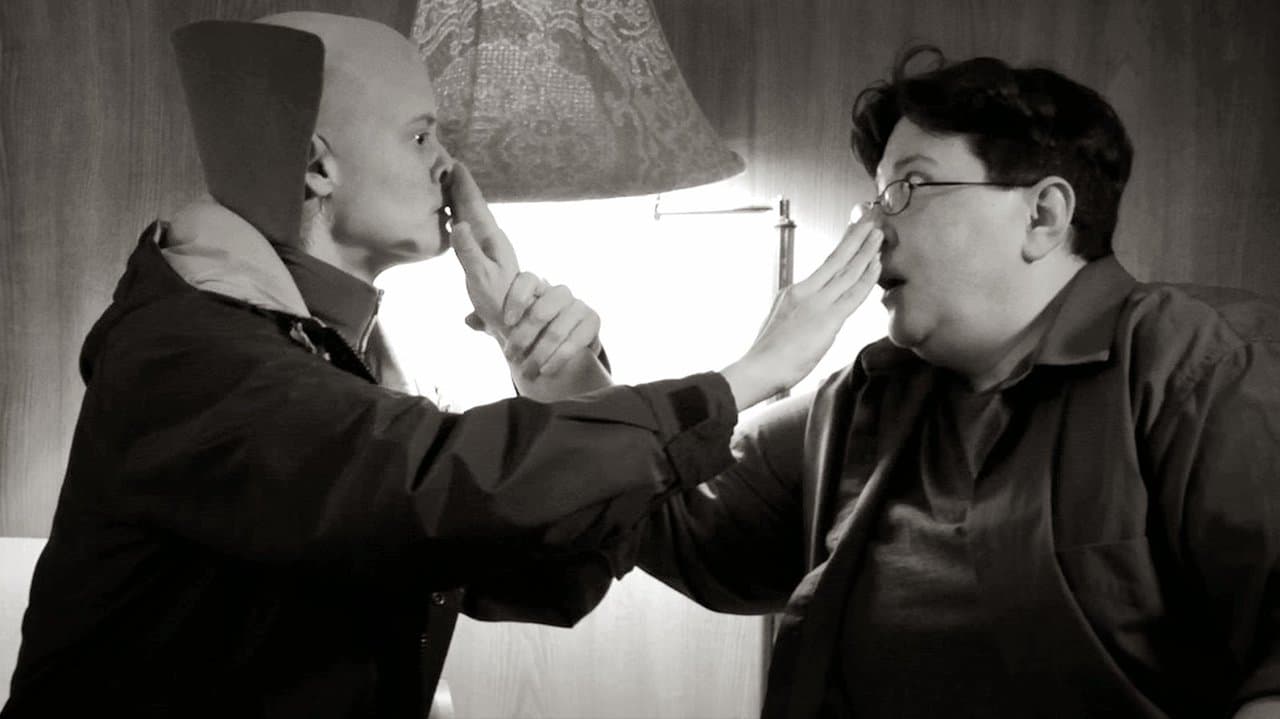 Codependent Lesbian Space Alien Seeks Sameの背景画像