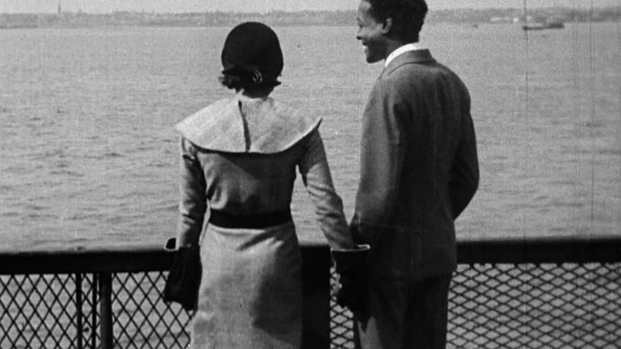 The Girl from Chicagoの背景画像