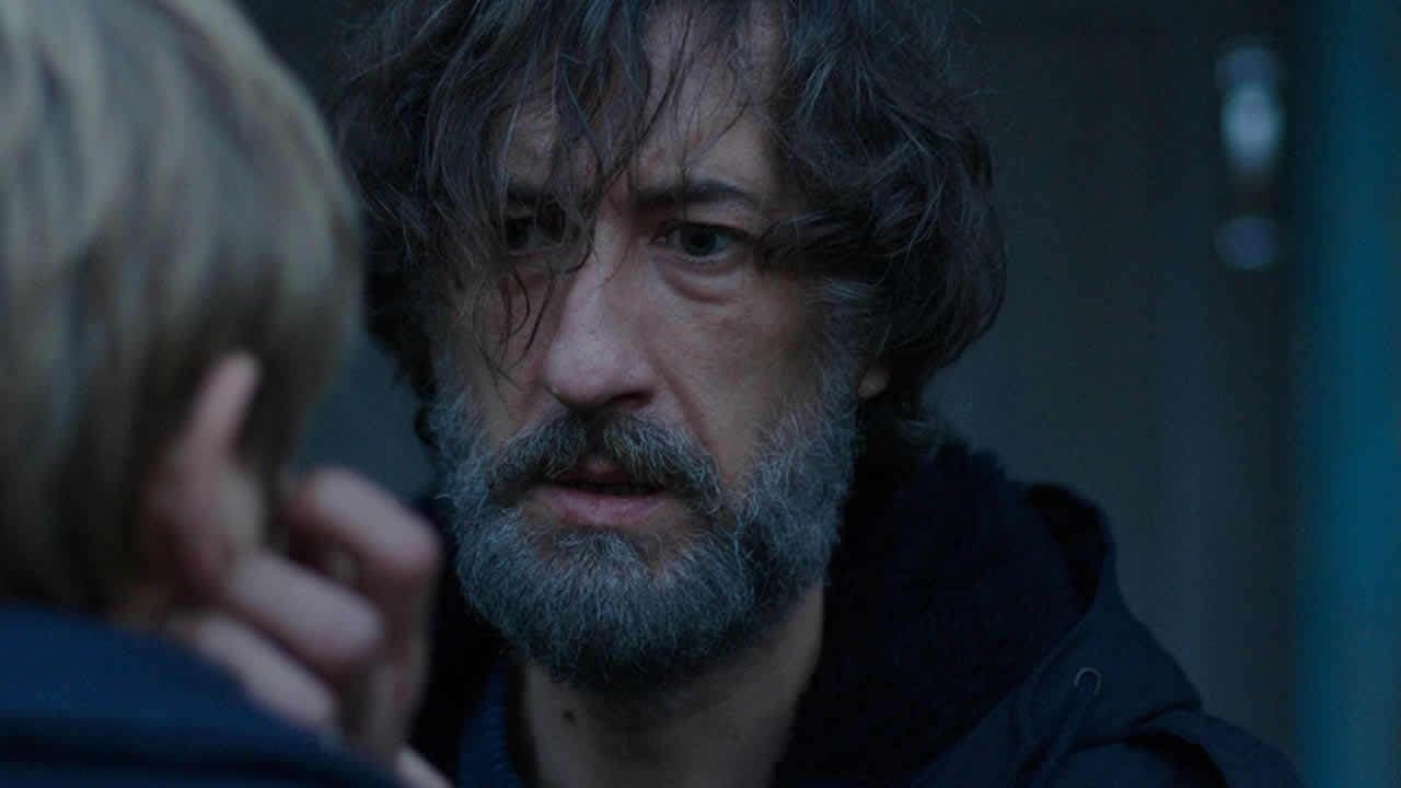 Await the Dawnの背景画像