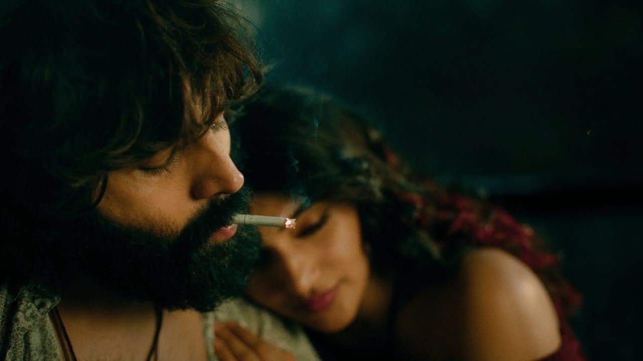 Aashiqui 3の背景画像