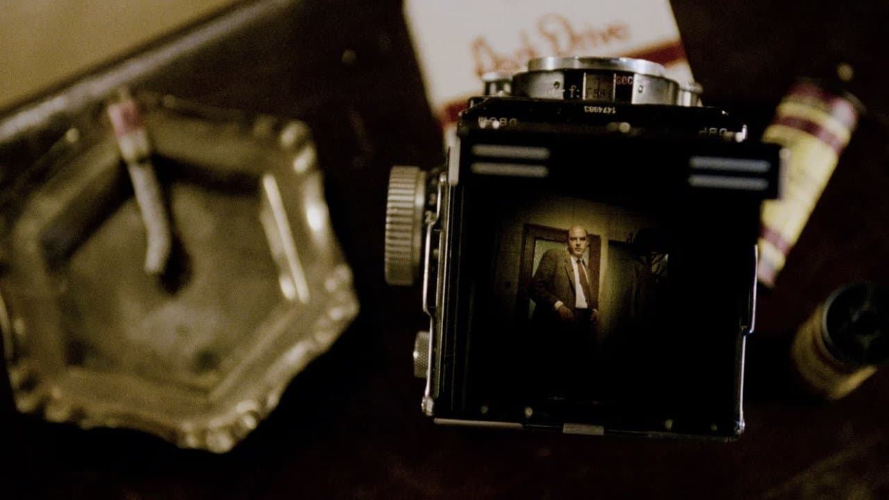 Blackoutの背景画像