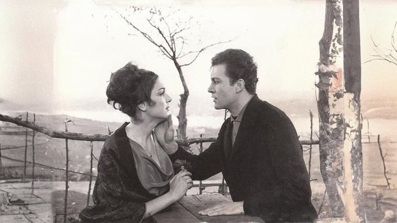 Senede Bir Günの背景画像