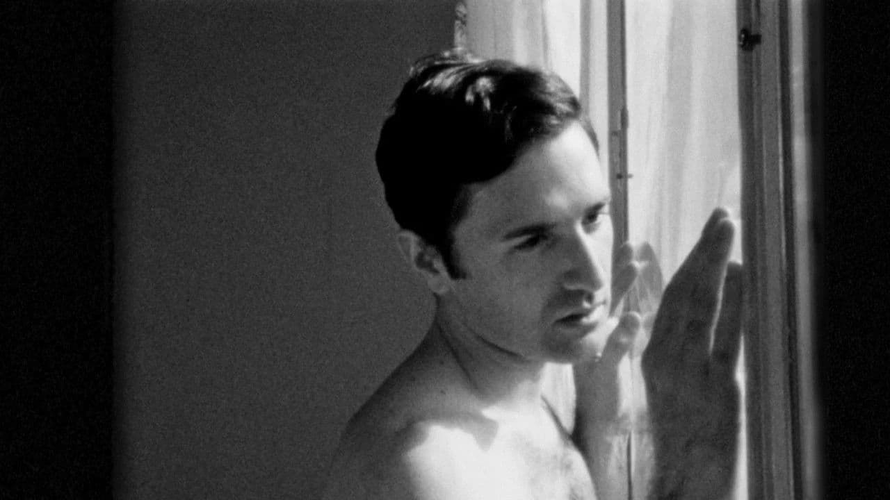 While the Unicorn Is Watching Meの背景画像