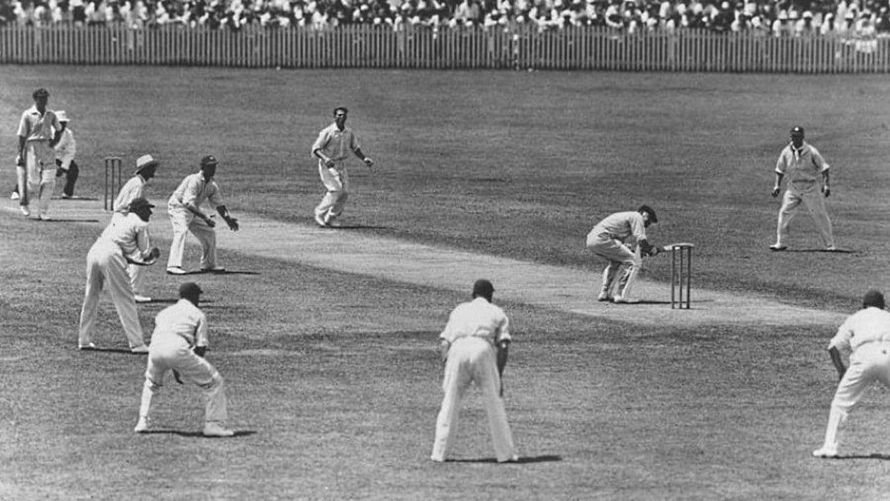 Empire of Cricketの背景画像