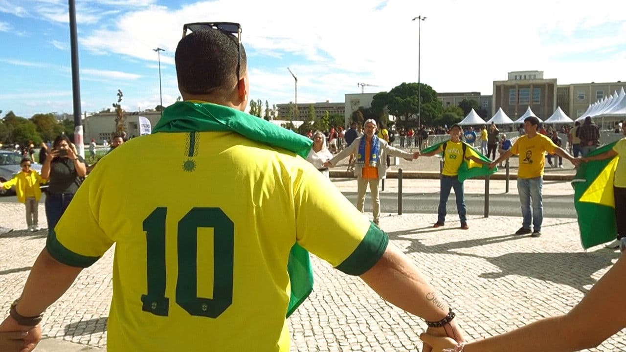 Dentro, fora do Brasilの背景画像