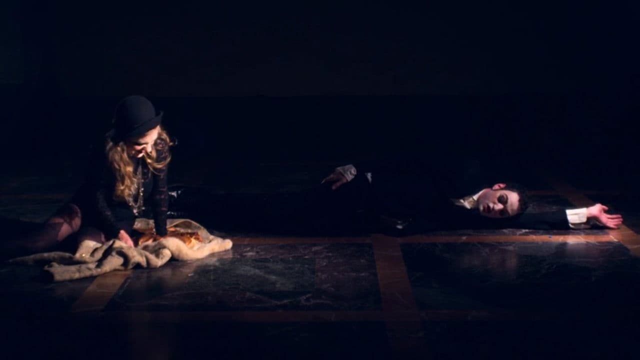 Motherlandの背景画像