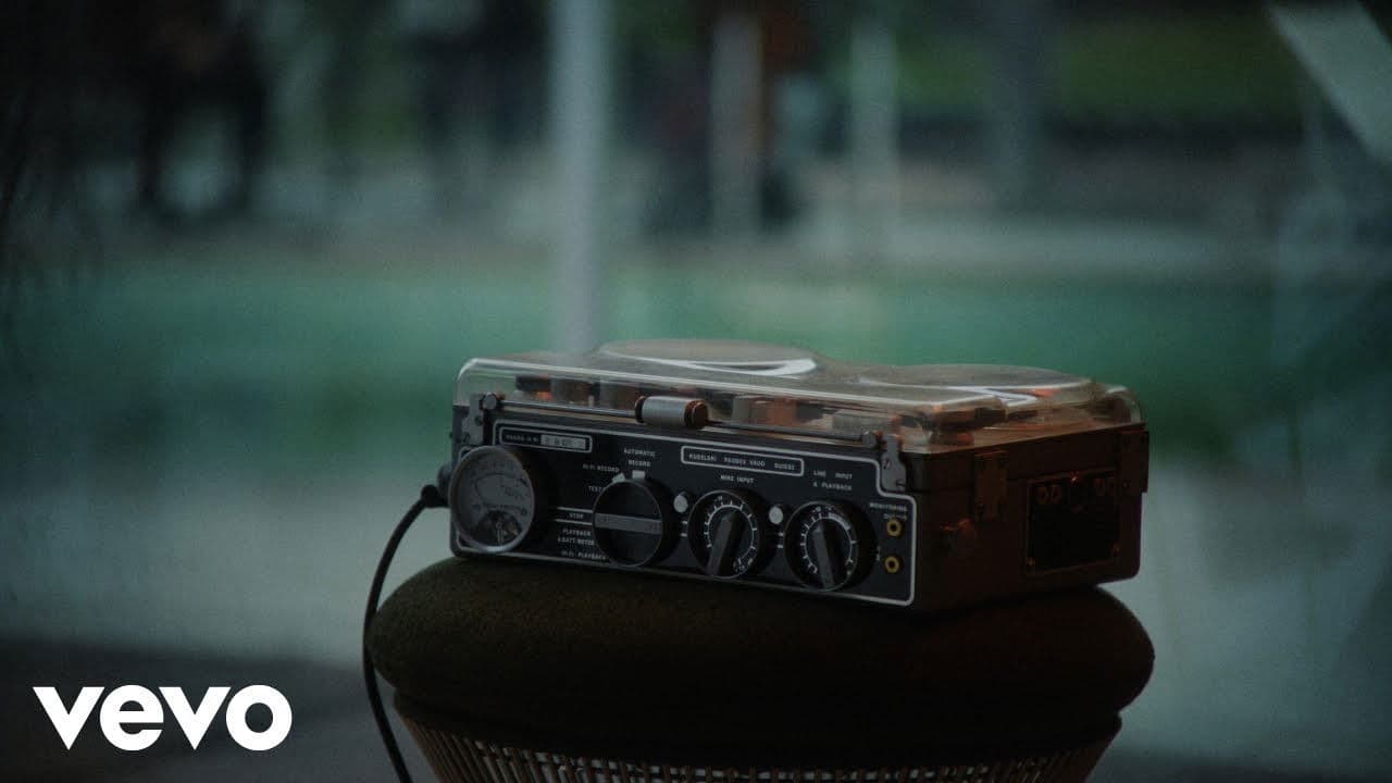 Billie Marten – Drop Cherries: The Filmの背景画像