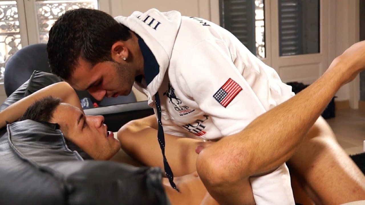 À Domicileの背景画像