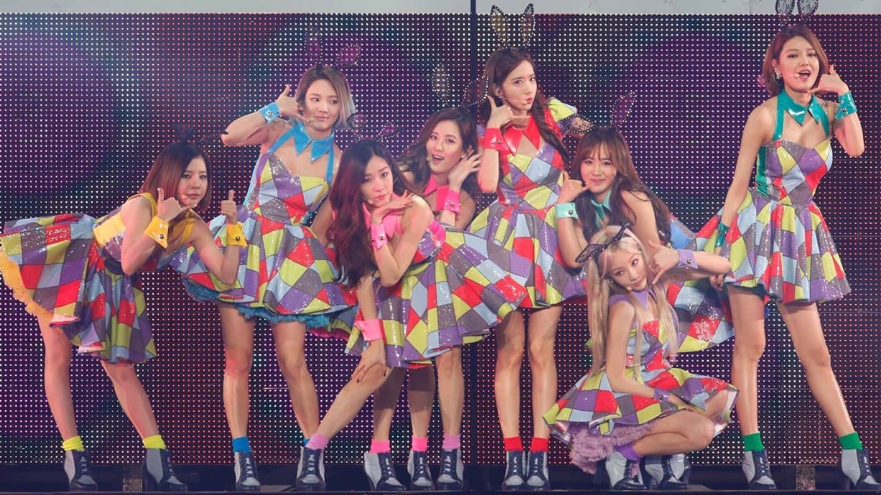 Girls' Generation - Phantasia Tour in Japanの背景画像