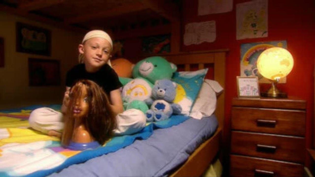 Middle Sexes: Redefining He and Sheの背景画像