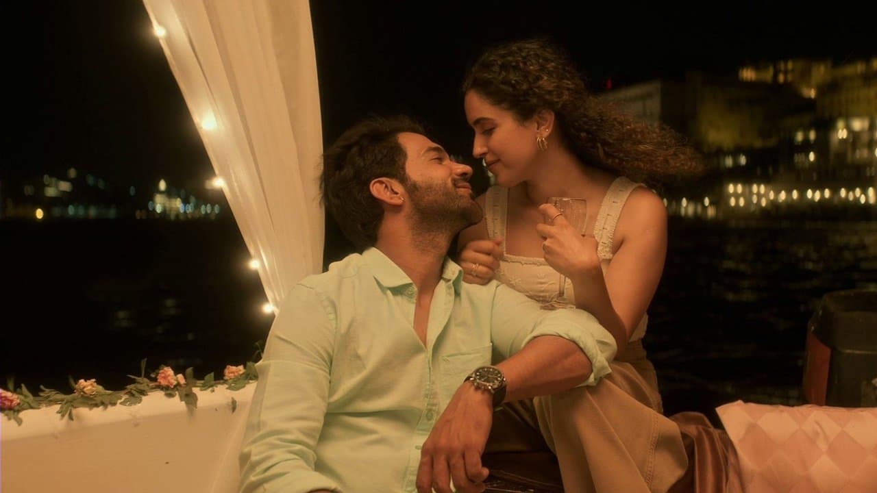 HIT: The First Caseの背景画像