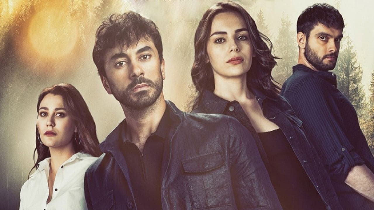 Kalp Yarasıの背景画像