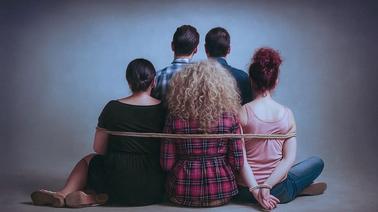 Στο Παρά Πέντε - 20 Χρόνια Μετάの背景画像