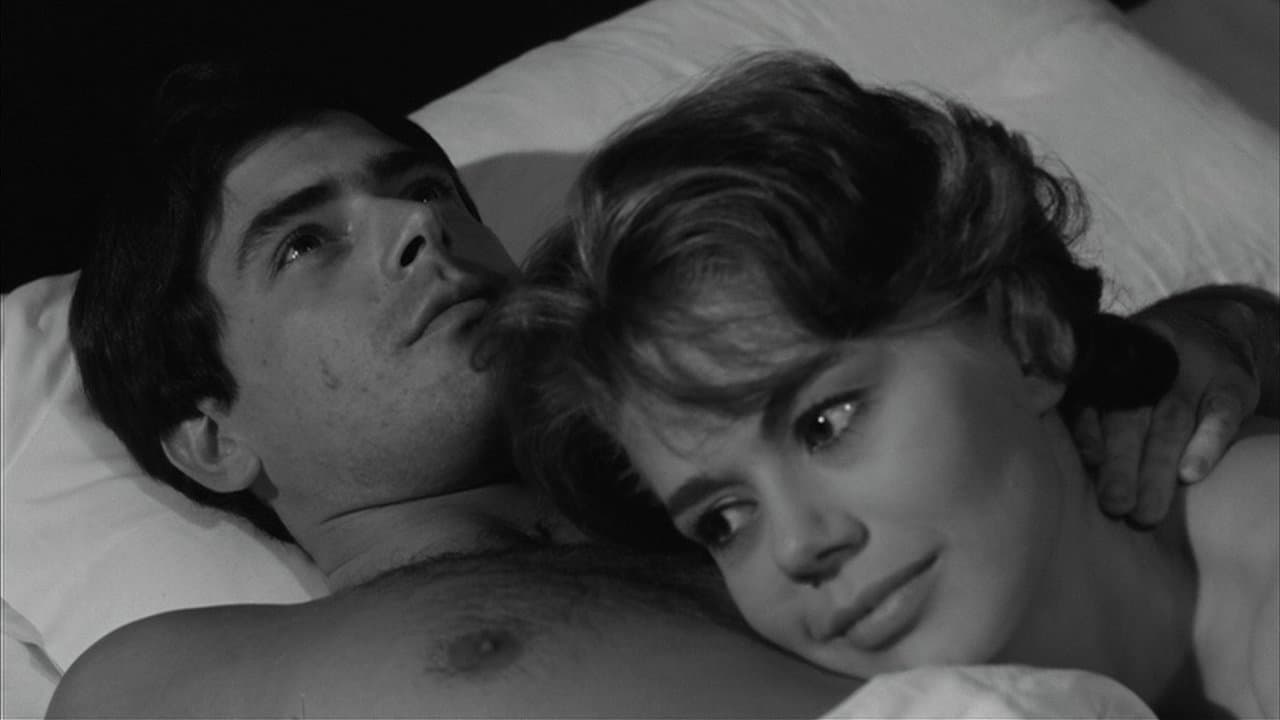 Laura nudaの背景画像