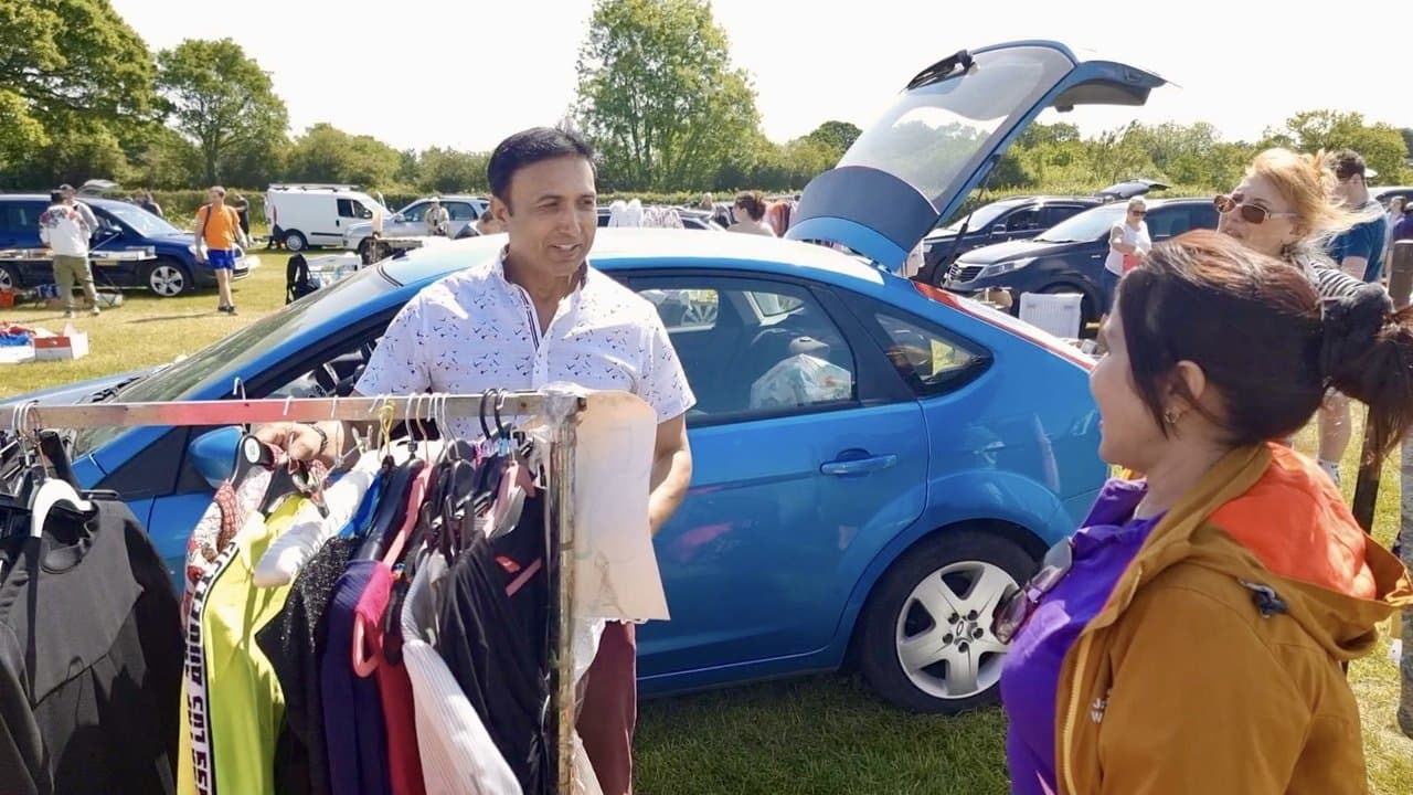 Bordon Sunday Marketの背景画像