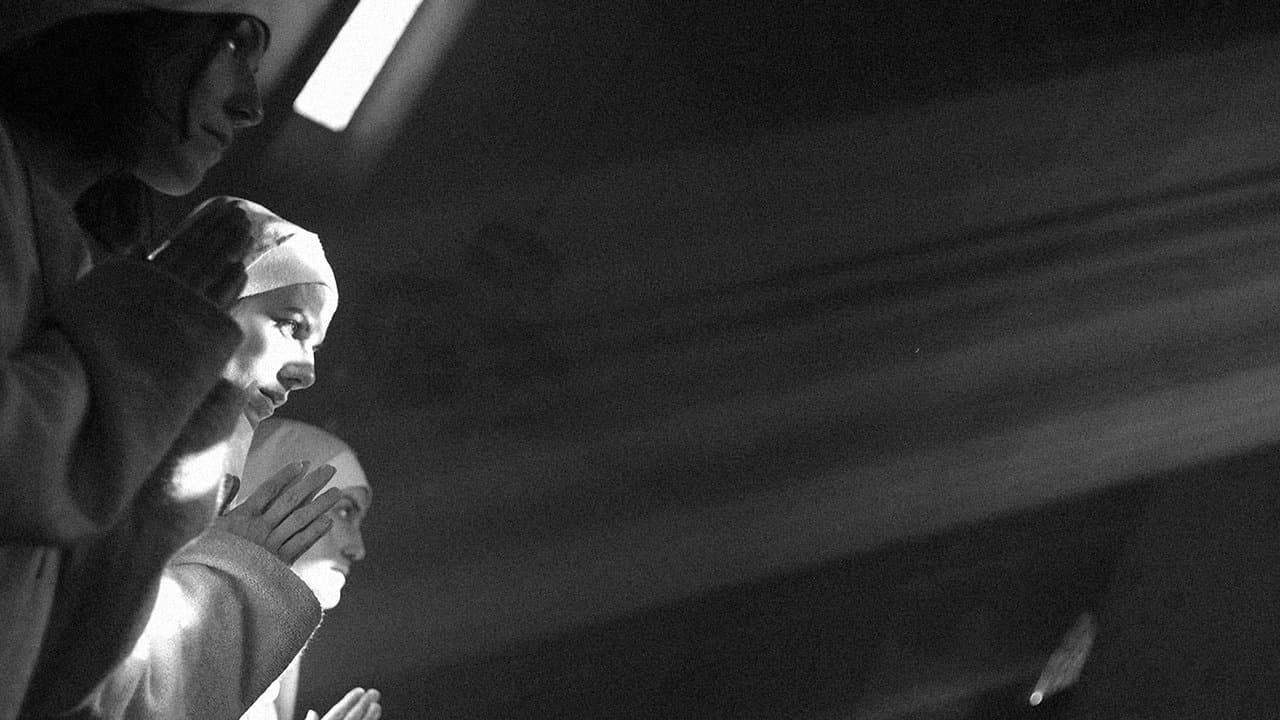 Witches of Godの背景画像