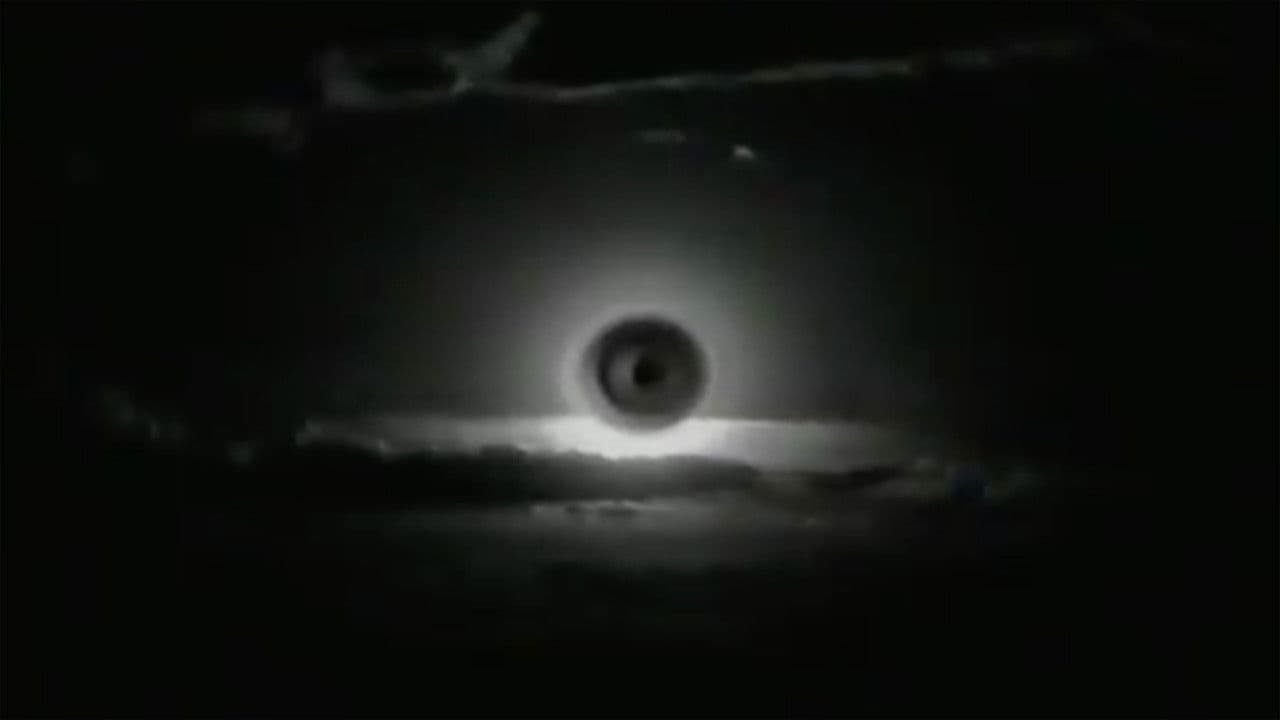 The Dollhouseの背景画像