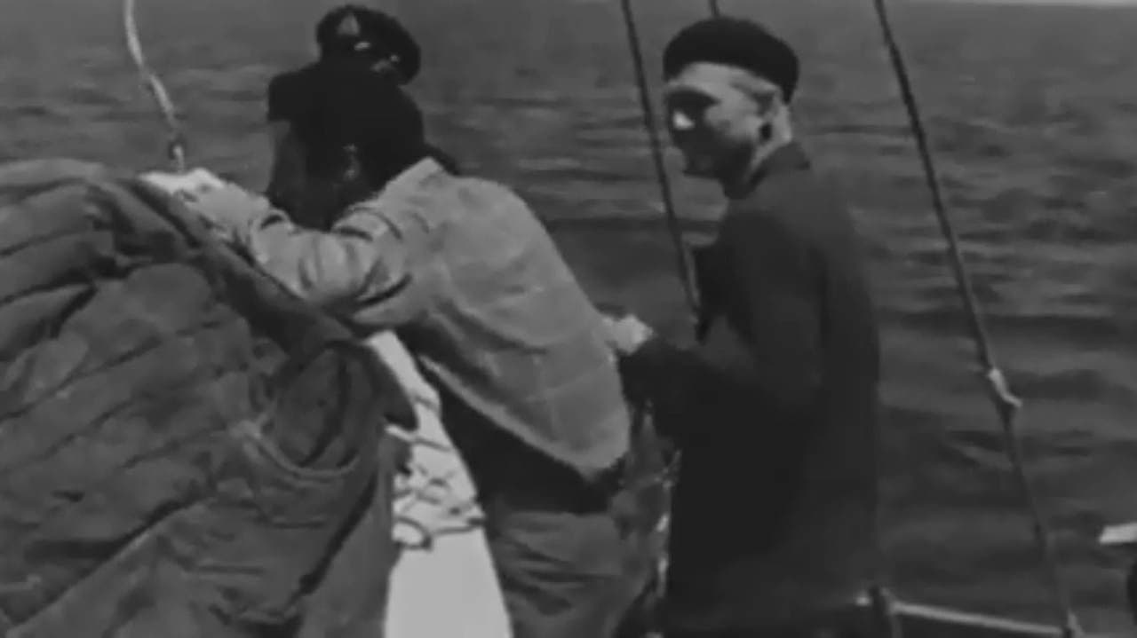 Человек за бортомの背景画像