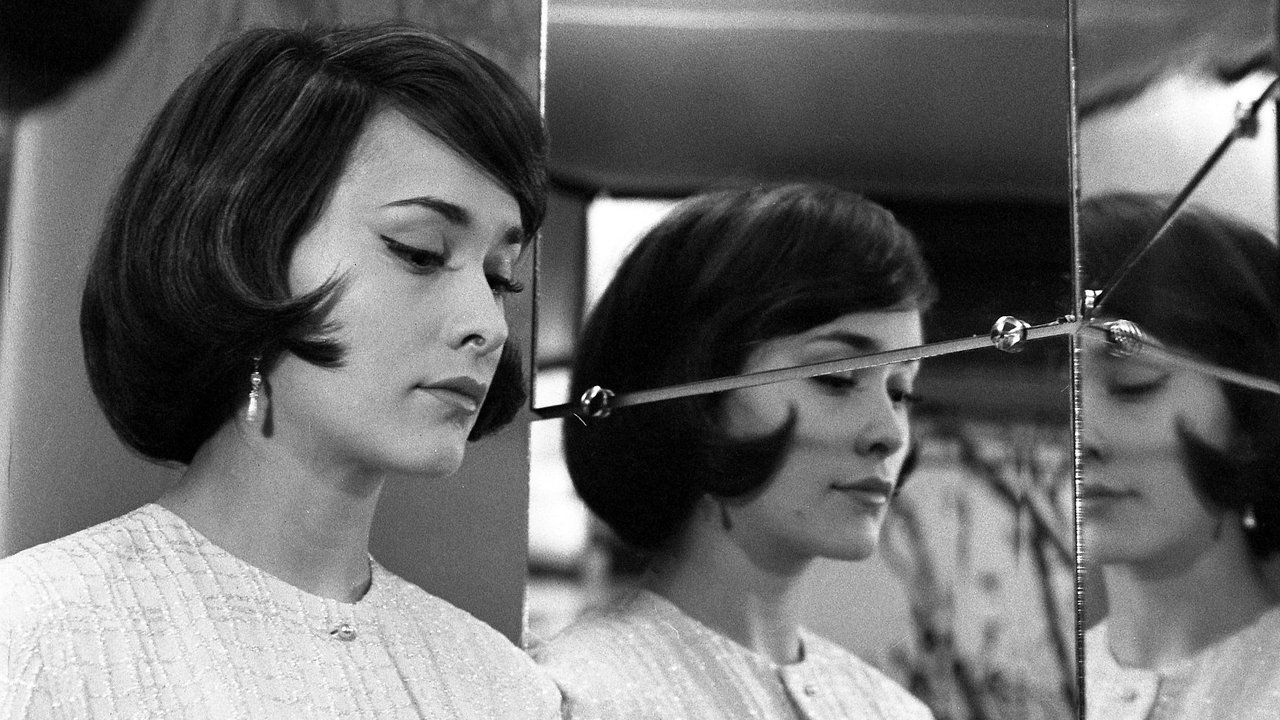 Nevinnáの背景画像