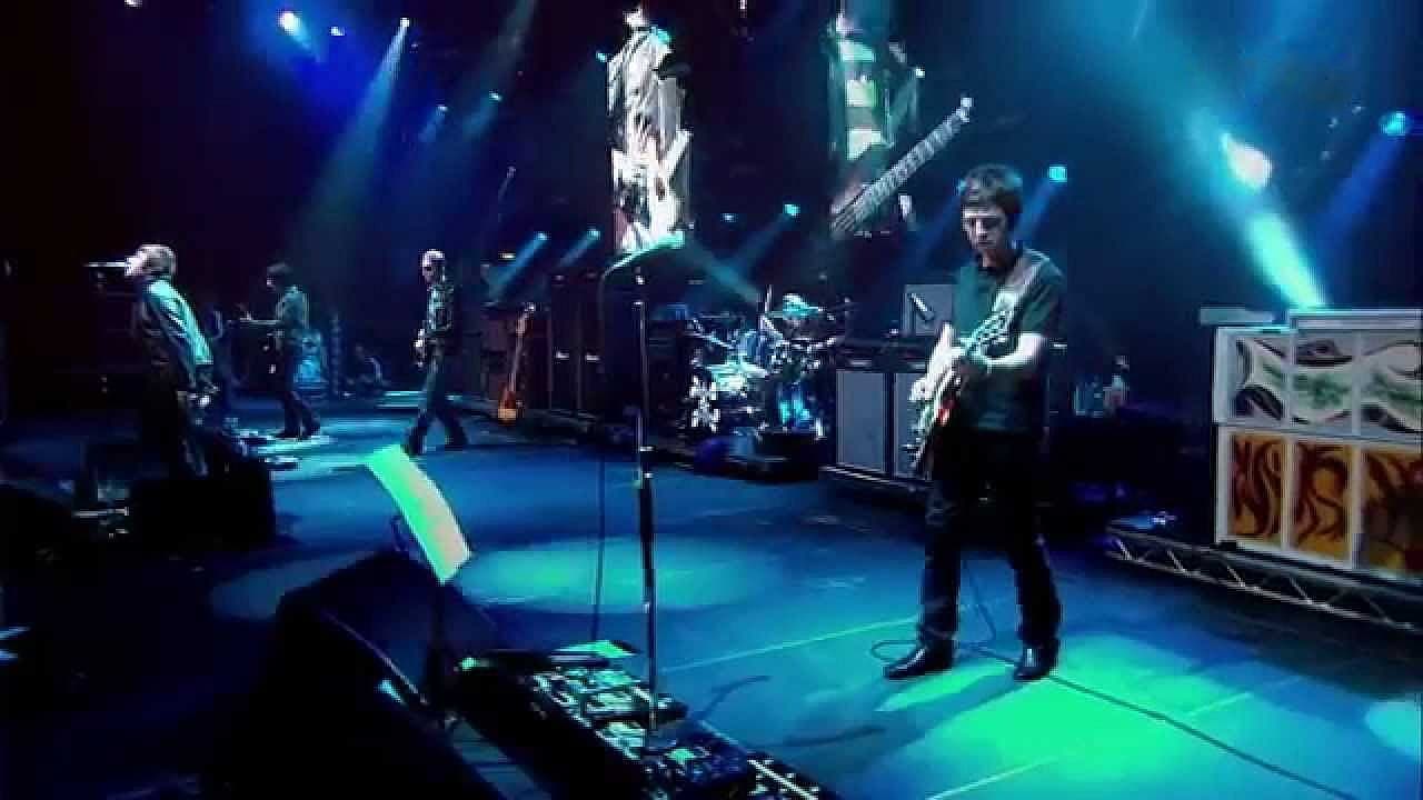 Oasis: Live at Wembley Arenaの背景画像
