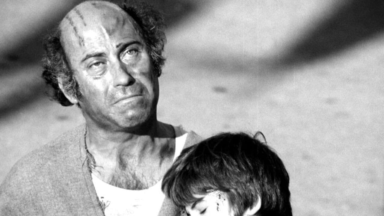 Ο Θανάσης στη Χώρα της Σφαλιάραςの背景画像