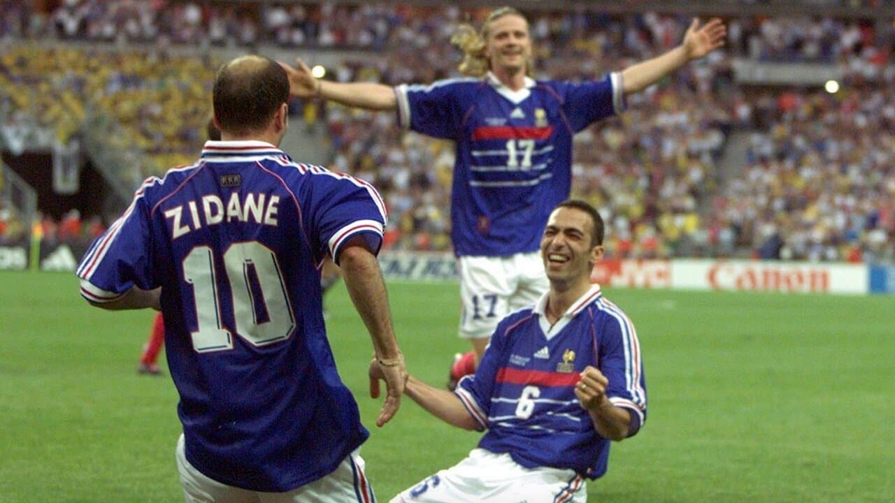 Les Bleus - Une autre histoire de France, 1996-2016の背景画像
