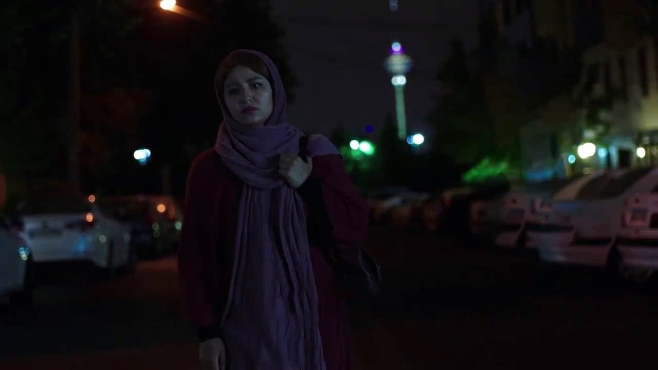 لیناの背景画像