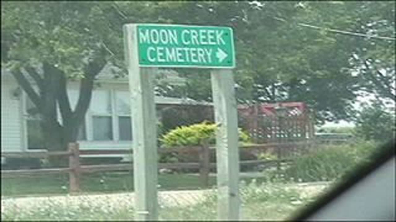Moon Creek Cemeteryの背景画像