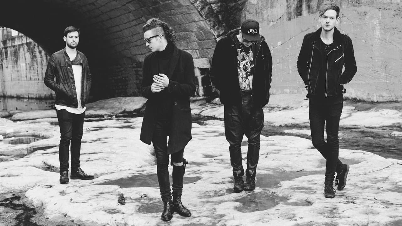 iTunes Festival: The 1975の背景画像