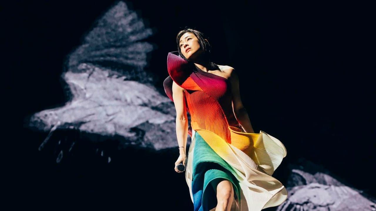 宇多田ヒカル - THE MUSIC VIDEO ANTHOLOGY 1998-2024の背景画像