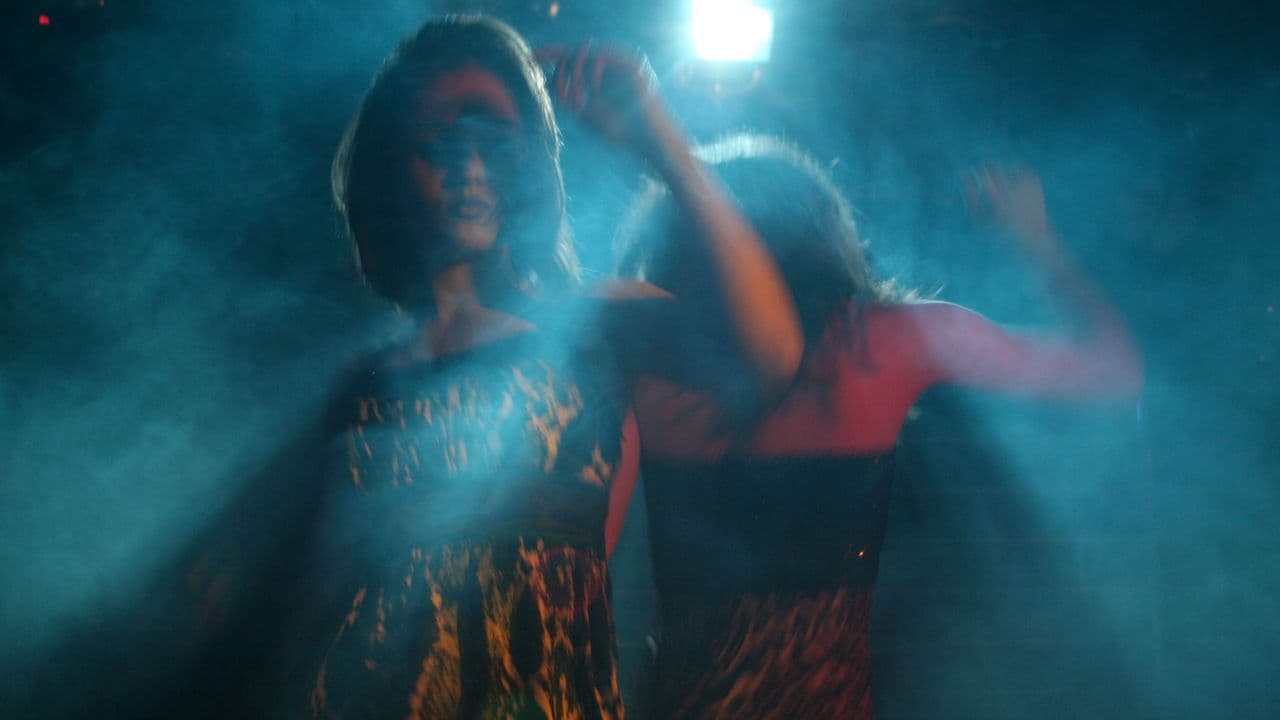 Forever's Gonna Start Tonightの背景画像