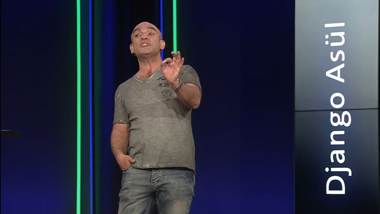 Django Asül - Letzte Patroneの背景画像